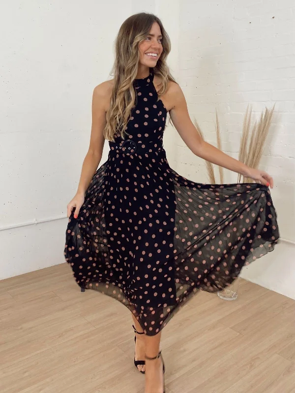 Luisa Belted Pleated Maxi Dress / Black And Blush Spot Print