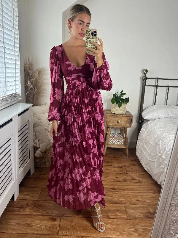 Toni Long Sleeved Pleated Maxi Dress / Mulberry Floral