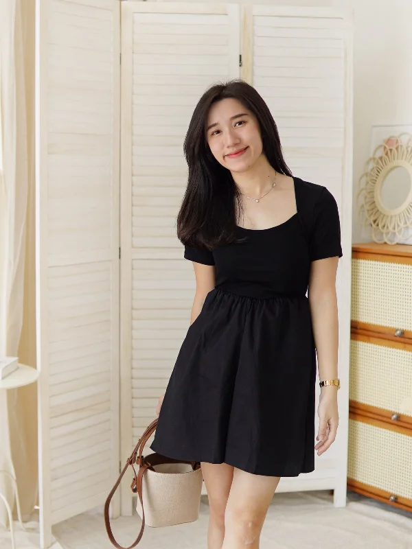 Black Alined Flare Dress