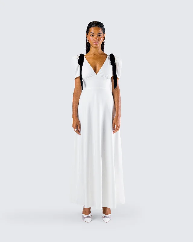 Braelyn White Maxi Dress