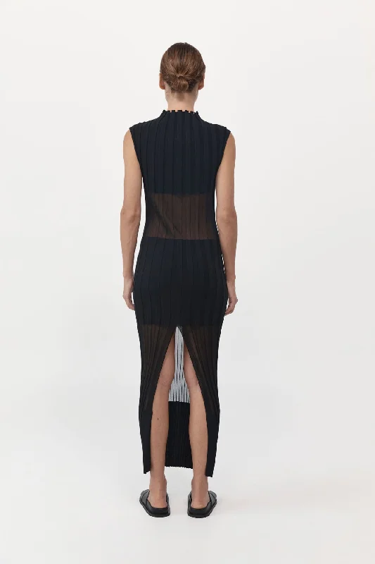 Fine Pleat Knit Dress - Black